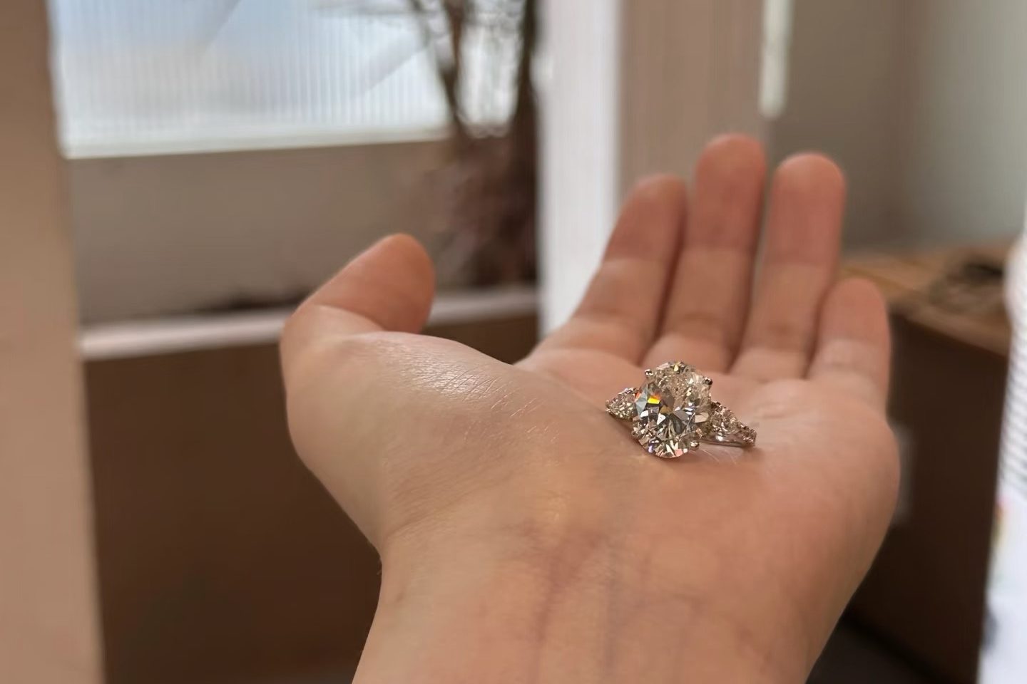 Diamond Cuts Explained: The Complete Guide to Brilliance, Fire and Scintillation