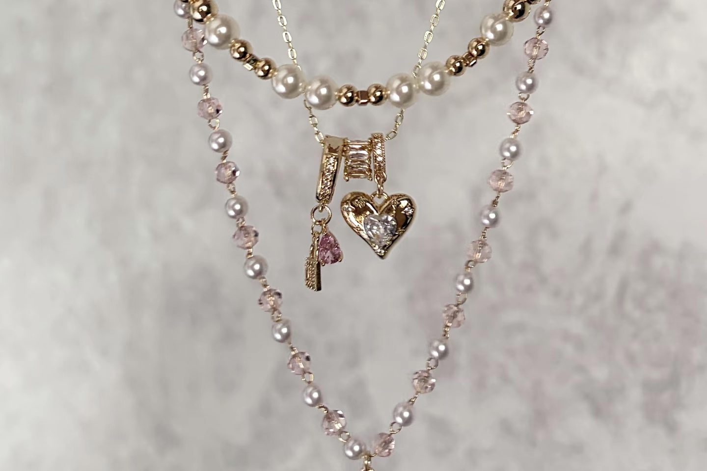 How to Choose a Pendant Necklace: Lengths, Bail Types and Weight