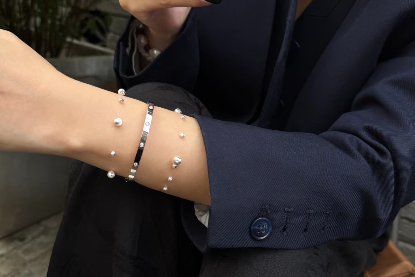 How to Store Jewelry So It Lasts: Boxes, Rolls, Tarnish and Tangling